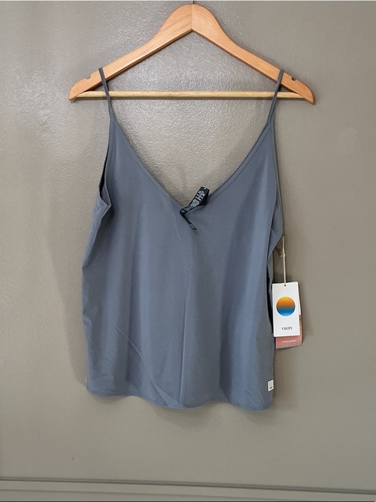 Vuori Tops - Vuori Slate Gray V-Neck Camisole